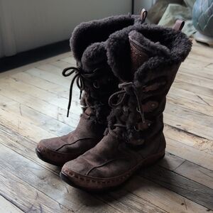 The North Face Chocolate Brown Fur-Lined Boots